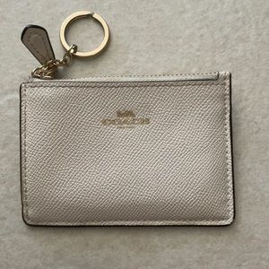 Coach white leather cardholder